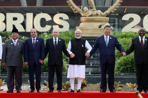 Iran i ZEA poparły apel BRICS o powściągliwość na Bliskim Wschodzie Iran i ZEA poparły apel BRICS o powściągliwość na Bliskim Wschodzie