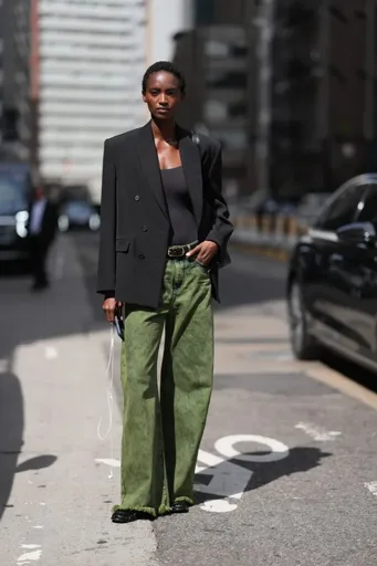 Los pantalones boho de Zara y el top neoyorquino marcan los mejores looks de la semana Los pantalones boho de Zara y el top neoyorquino marcan los mejores looks de la semana
