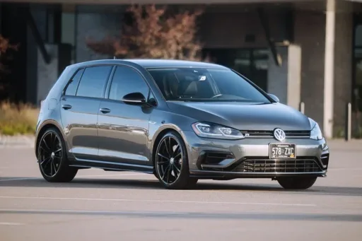 Volkswagen Golf R uit 2019 met 19.000 kilometer op de teller