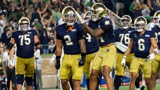 Notre Dame Stifles Michigan State 27-10, Improves to 3-0 Notre Dame Stifles Michigan State 27-10, Improves to 3-0