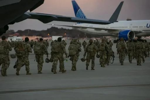 Pentagon rozważa redukcję sił USA w Europie o około 25 tys. żołnierzy Pentagon rozważa redukcję sił USA w Europie o około 25 tys. żołnierzy