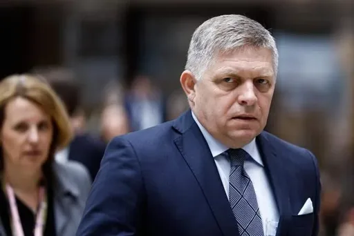 Фіцо виступив проти участі Словаччини у війні через статтю 5 НАТО