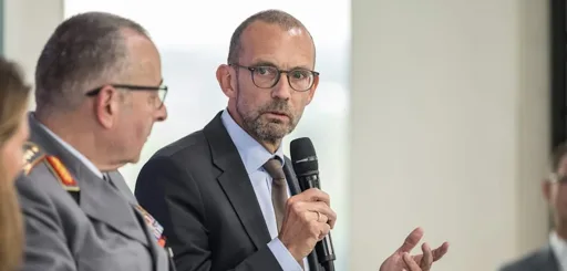 CDU-Politiker Röwekamp fordert schnelle Nachfolgeregelung für Generalinspekteur