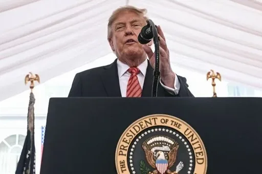 Trump spricht sich für ein vereintes Irland aus Trump spricht sich für ein vereintes Irland aus