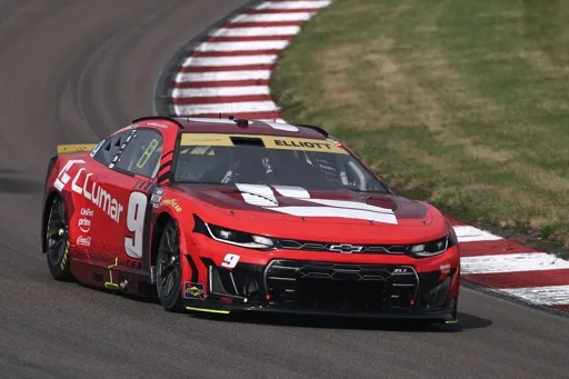 Waarom Gateway zo zwaar is voor de remmen in de NASCAR Cup Series Waarom Gateway zo zwaar is voor de remmen in de NASCAR Cup Series