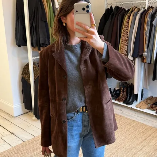 Suede is terug: 31 betaalbare stukken voor een stijlvolle herfst Suede is terug: 31 betaalbare stukken voor een stijlvolle herfst
