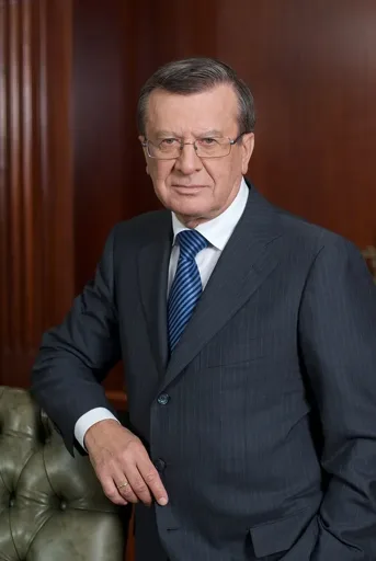 Виктор Зубков отмечает 85-летие Виктор Зубков отмечает 85-летие