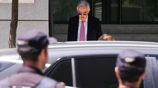 Detenido en Alemania el presunto cerebro financiero del caso Plus Ultra Detenido en Alemania el presunto cerebro financiero del caso Plus Ultra