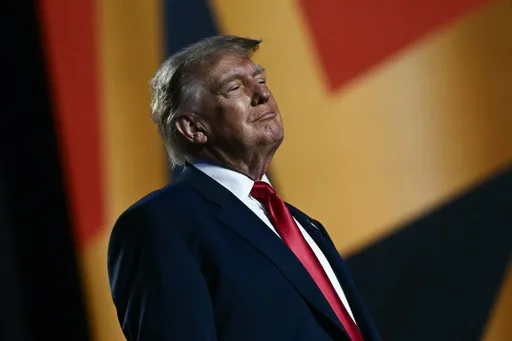 Chiny ostrzegają USA w sprawie sankcji. Ustawa krytykowana także w Europie