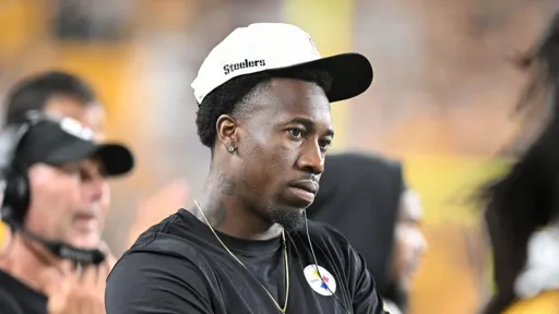Steelers Face Uncertainty as Joey Porter Jr. Contract Saga Drags On Steelers Face Uncertainty as Joey Porter Jr. Contract Saga Drags On