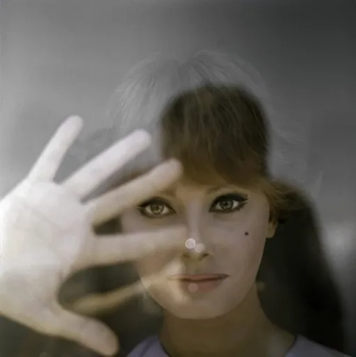 Sophia Loren cumple 92 años: siete décadas de estilo entre la alta costura y el glamour
