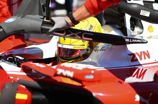 Hamilton uit race met remprobleem, Verstappen tweede in Madrid Hamilton uit race met remprobleem, Verstappen tweede in Madrid