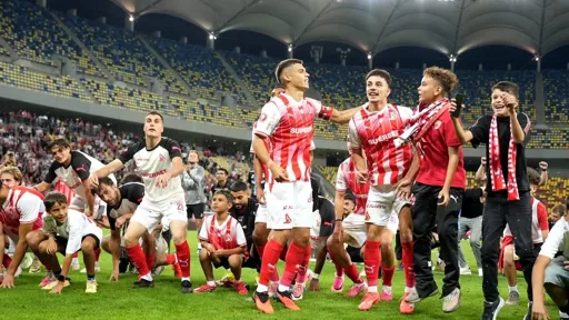 Dinamo – Farul 4-0 în SuperLiga. «Câinii» au revenit pe primul loc, Alibec eliminat la pauză